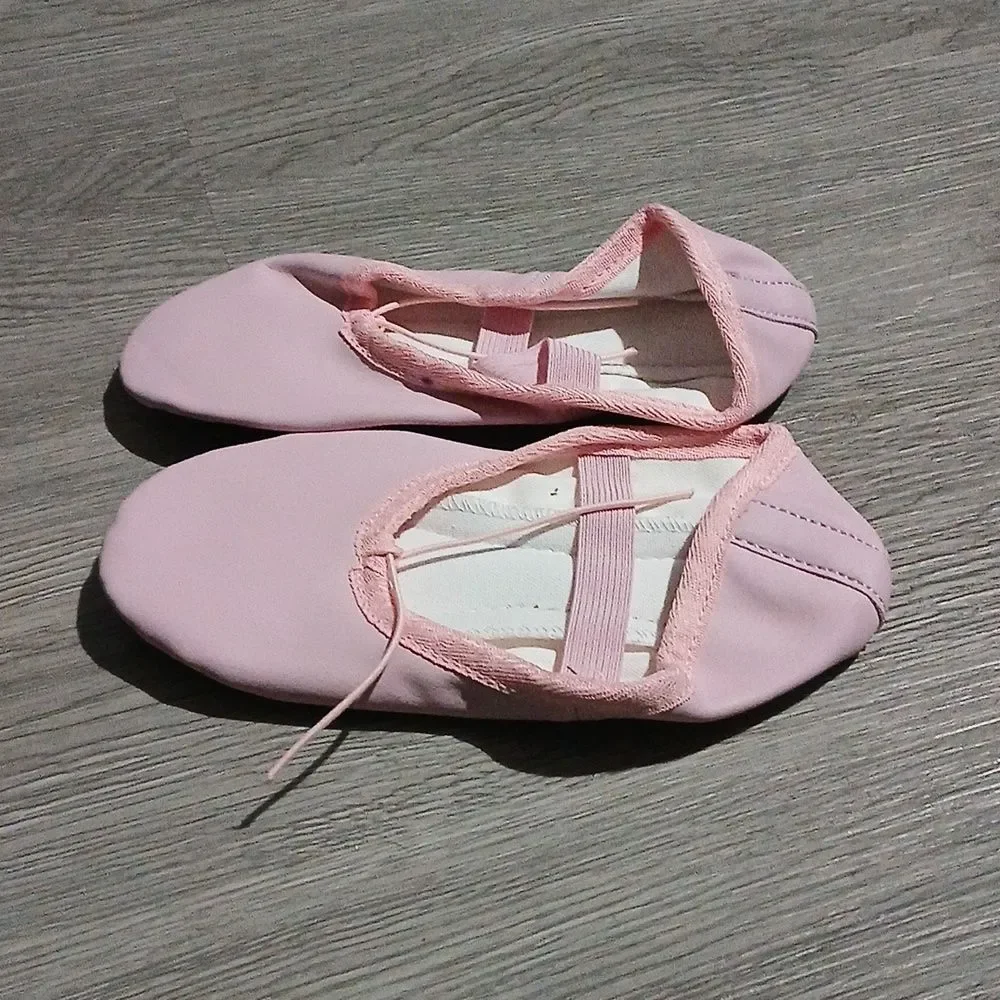 Bezioner pink ballet slippers Sz 34 NWOT
